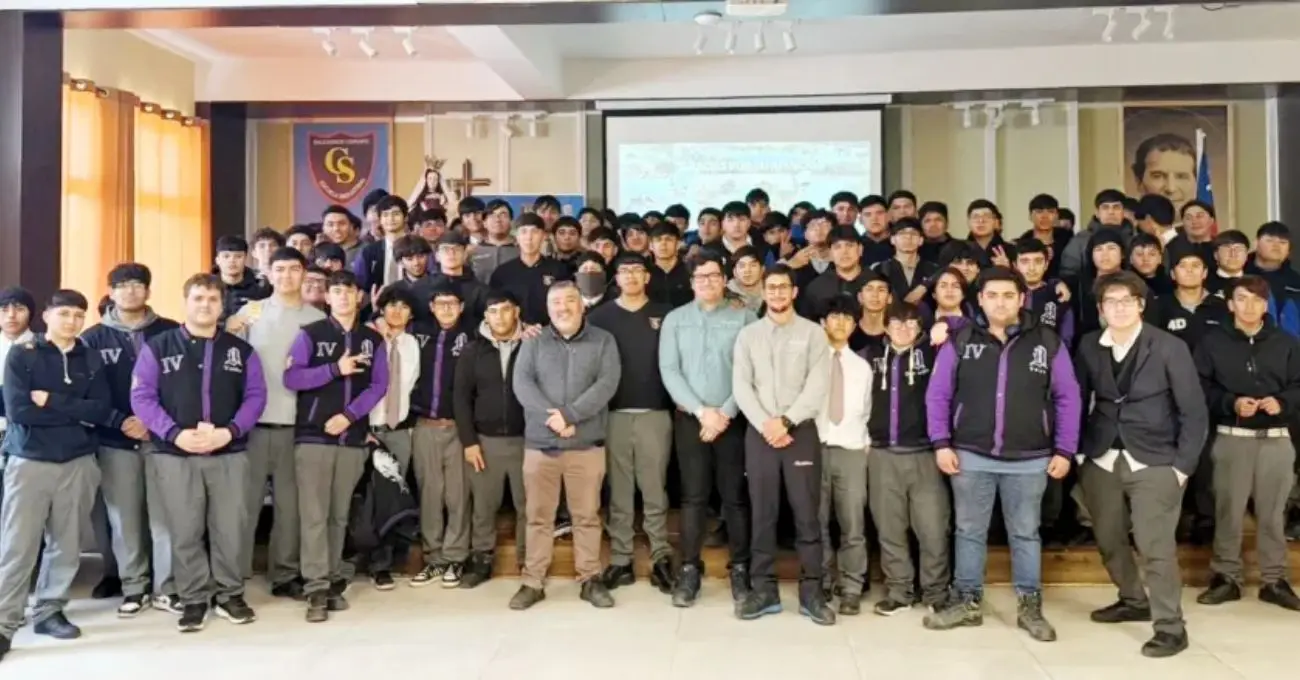 En el Liceo Salesianos de Copiapó: SCM Carola realizó charla sobre mantenimiento y seguridad en procesos