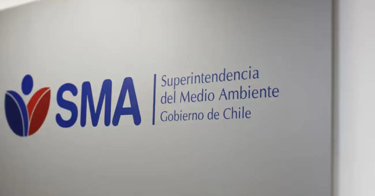 Senado aprueba ley para fortalecer Superintendencia de Medio Ambiente en Chile.