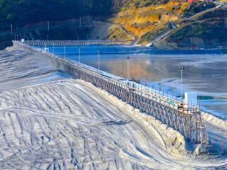 Chile impulsa reubicación de relaves para minería más sostenible y segura