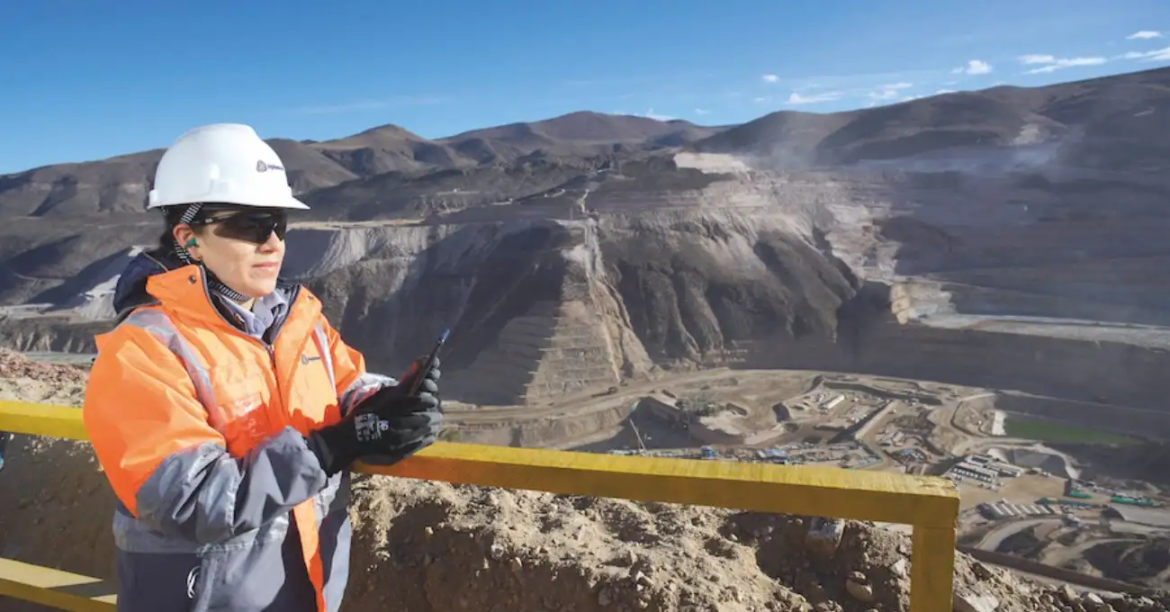 Incertidumbre minera en Perú: tensiones por derechos de exploración y propuestas legislativas