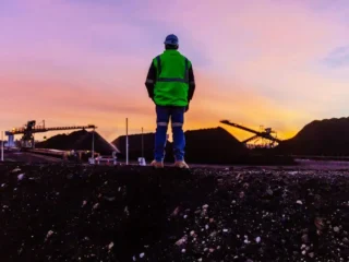 Jefe del trading de petróleo y gas de Glencore deja la empresa