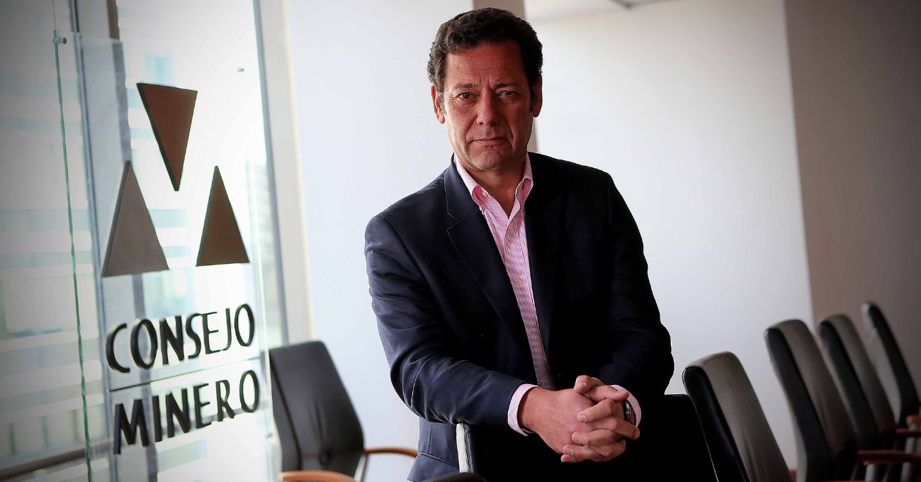 Consejo Minero califica como “tremenda buena noticia para Chile” la fusión Anglo American–Teck
