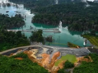 Panamá evaluará reiniciar la mina de cobre de First Quantum a principios de 2026