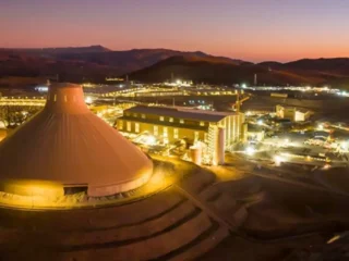 Teck alista acciones decisivas en Quebrada Blanca para potenciar producción.