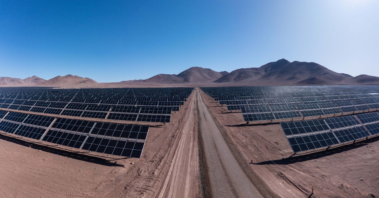 Parque Fotovoltaico Pampino avanza en Tarapacá con 170 MW y almacenamiento de 1.020 MWh