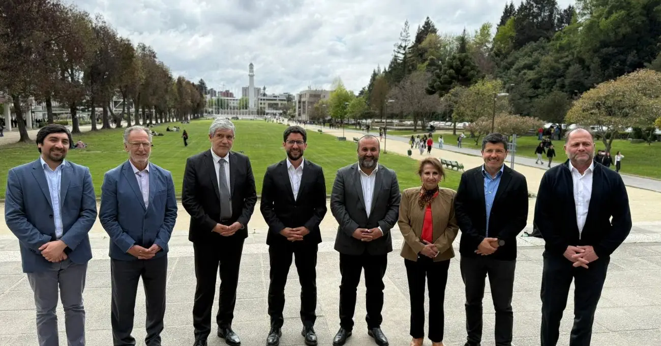 Ministro de Economía visita región del Biobío y reafirma compromiso con el fomento del desarrollo industrial