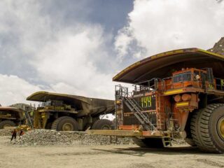Codelco y Escondida aumentan su producción de cobre en julio, mientras Collahuasi retrocede