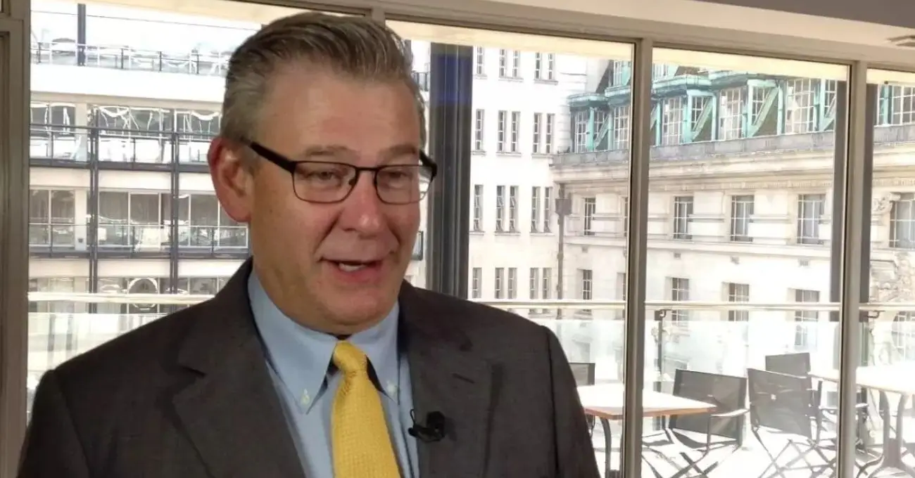 Lundin Gold anuncia transición de liderazgo: Ron Hochstein deja la dirección y Jamie Beck asume como nuevo CEO