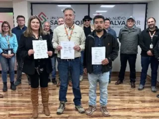 Codelco Salvador y sindicatos logran acuerdo histórico de reubicación y egreso