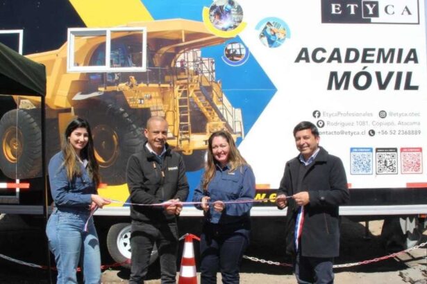 IMOPAC inaugura simulador móvil en Vallenar para fortalecer capacitación y equidad de género