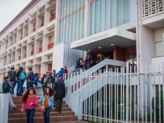 FUAS 2026: Postulaciones a becas y beneficios estudiantiles comienzan en octubre