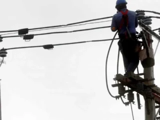 Enel anuncia cortes de luz para 12 comunas de Santiago este miércoles 10 de septiembre