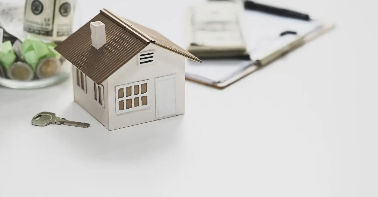 ¿Eres adulto mayor y tienes propiedades? Conoce cómo puedes acceder a la rebaja de contribuciones