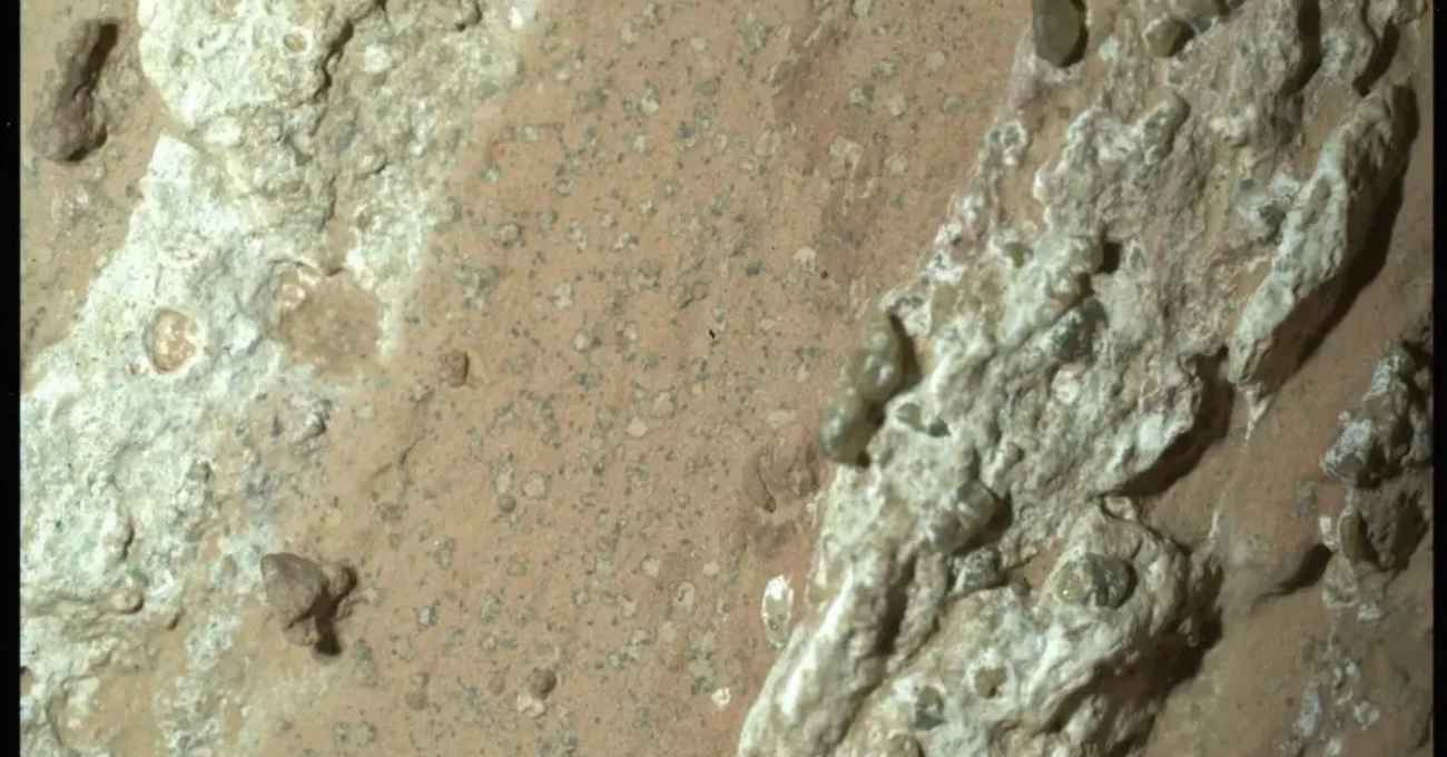 NASA detecta posibles rastros de vida en Marte