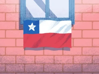 ¿Debo colocar la bandera en mi departamento durante Fiestas Patrias?