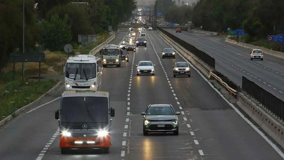 ¿Sales de Santiago por Fiestas Patrias? Conoce los días y horarios del peaje a luca