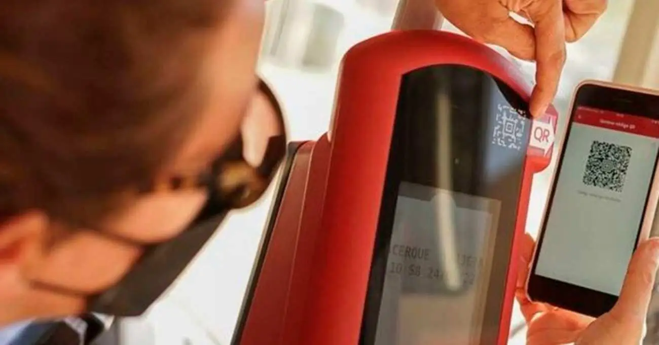 ¿Aún usas la tarjeta bip!? Así es cómo puedes cargarla desde tu celular sin pasar por un totem