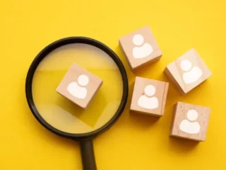 ¿Buscas trabajo? Revisa las ofertas laborales en ministerios y la U. de Chile para Santiago y regiones