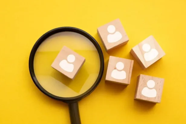 ¿Buscas trabajo? Revisa las ofertas laborales en ministerios y la U. de Chile para Santiago y regiones