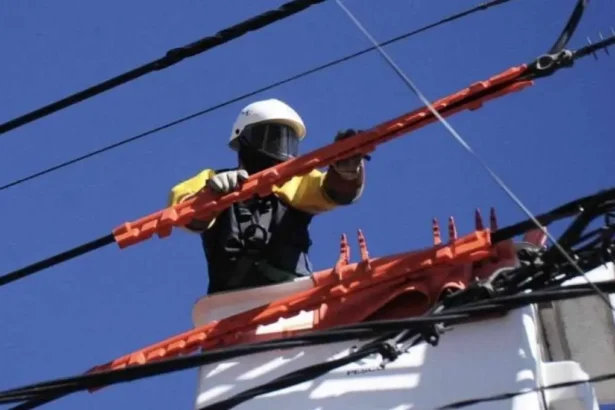 11 comunas de la RM sufrirán corte de luz este martes 23 de septiembre