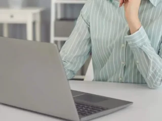 Sueldos pueden alcanzar los $4 millones: Así puedes postular a las ofertas laborales de la Feria Punto Empleo