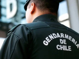 ¿Cuánto gana un gendarme recién egresado? Conoce las remuneraciones de los funcionarios según su grado