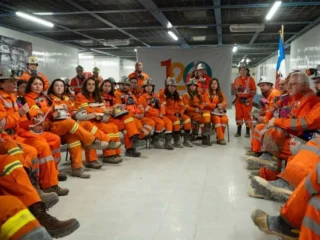 Codelco abre nuevas vacantes en varias regiones del país