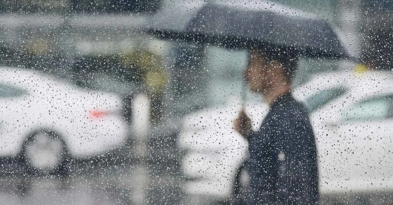 Vuelve la lluvia: 4 sistemas frontales en distintas regiones de Chile esta semana
