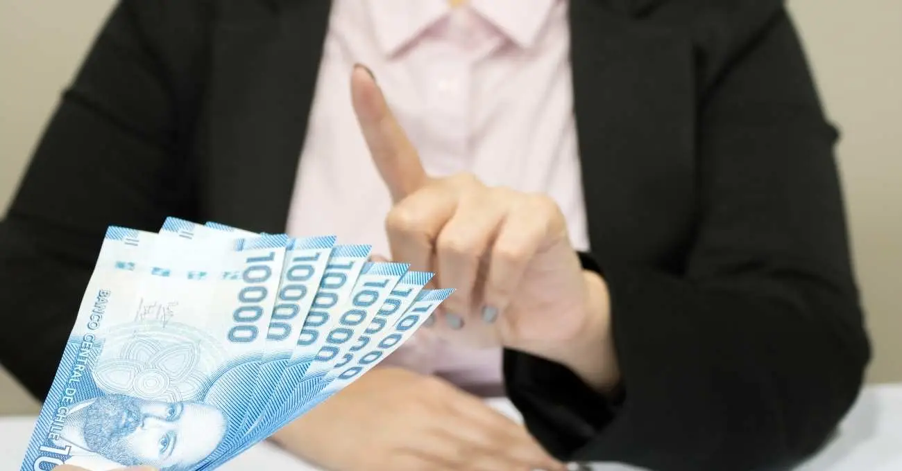 Bono por Asistencia Escolar: Conoce los 4 requisitos para recibir $10.000 al mes Bono por Asistencia Escolar: Conoce los 4 requisitos para recibir $10.000 al mes