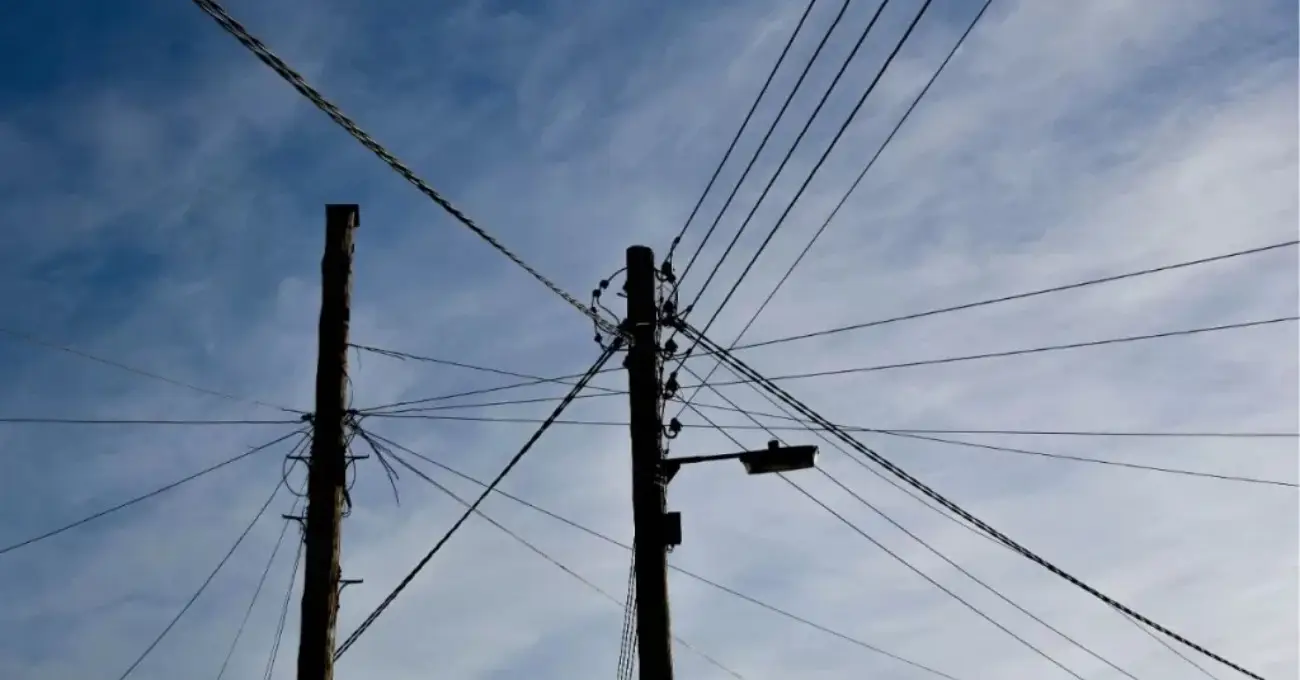 Enel anuncia corte de luz en ocho comunas de Santiago este martes 30 de septiembre