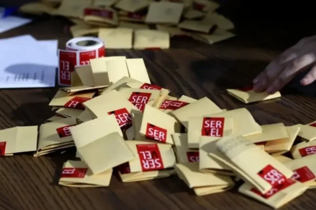 Congreso aprueba multa de hasta $104 mil por no votar en las elecciones presidenciales 2025