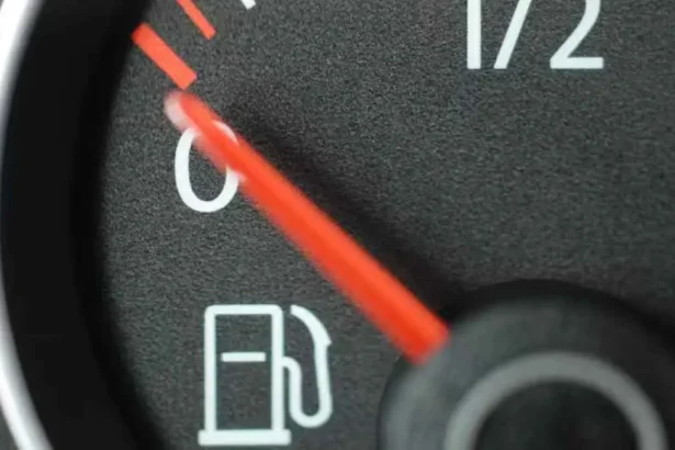 Descuentos y promociones en bencinas y combustibles: Copec, Aramco y Shell en Chile