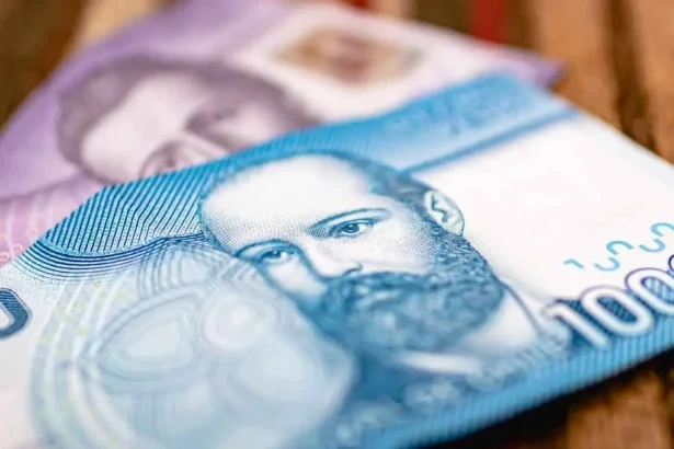 Aguinaldo Fiestas Patrias 2025: más de 2,8 millones de pensionados reciben bono sobre $25 mil