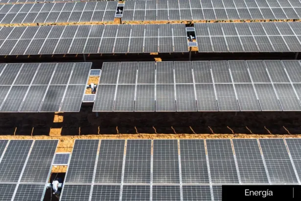 Innovador proyecto de energía solar en Huasco generará 48 GWh al año