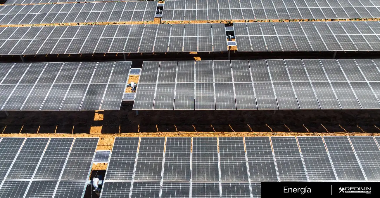 Innovador proyecto de energía solar en Huasco generará 48 GWh al año