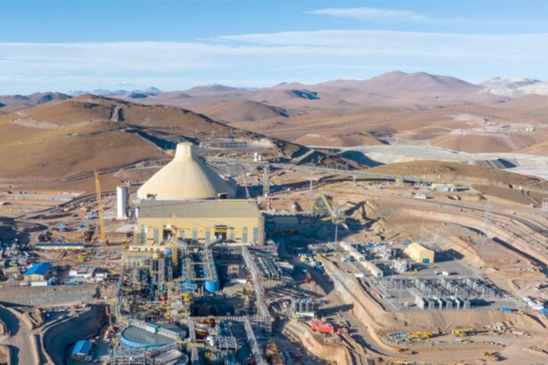 Teck posterga nuevos proyectos y lanza plan de acción en Quebrada Blanca para estabilizar producción