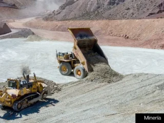 Fusión Anglo-Teck podría destronar a BHP Escondida como líder mundial del cobre