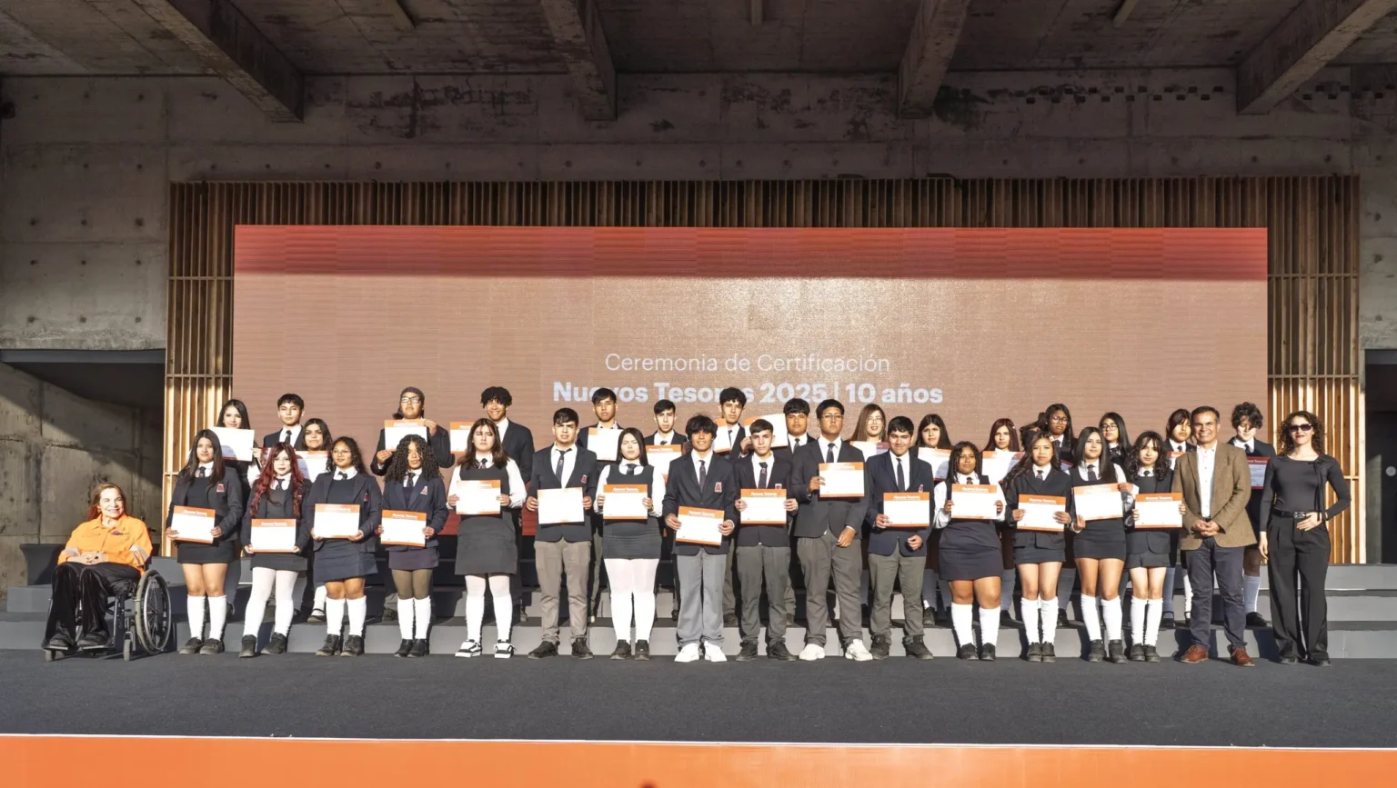 Escondida | BHP y SENCE certificaron a más de 700 personas de Antofagasta en oficios críticos para la minería Escondida | BHP y SENCE certificaron a más de 700 personas de Antofagasta en oficios críticos para la minería