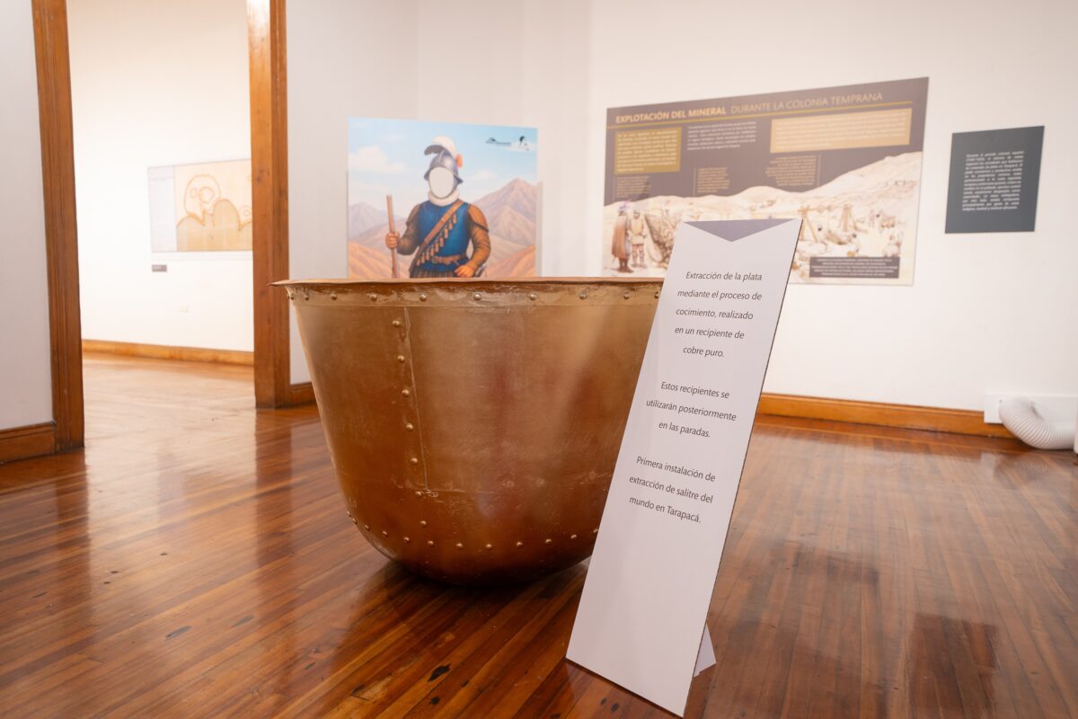 "Huantajaya: El Inicio de la Minería en Chile" se expone en Sala de Arte Casa Collahuasi "Huantajaya: El Inicio de la Minería en Chile" se expone en Sala de Arte Casa Collahuasi