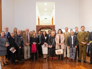 "Huantajaya: El Inicio de la Minería en Chile" se expone en Sala de Arte Casa Collahuasi