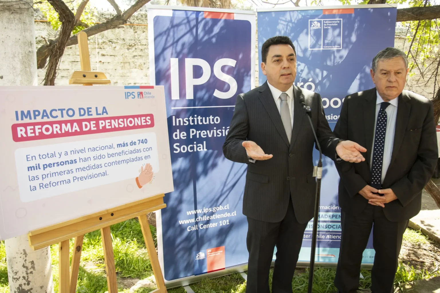 Incremento de la PGU: cerca de 391 mil personas de 82 años y más ya recibieron el aumento estipulado en la Reforma Incremento de la PGU: cerca de 391 mil personas de 82 años y más ya recibieron el aumento estipulado en la Reforma