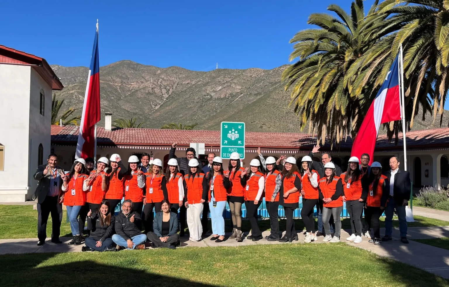 Programa “Creciendo Juntas” de Veltis inicia una nueva edición en Salamanca para potenciar el talento femenino en la minería de la Región de Coquimbo