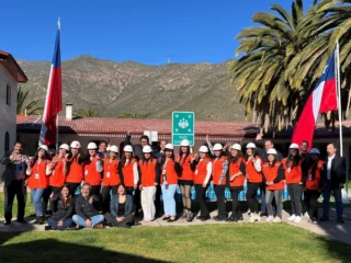 Programa “Creciendo Juntas” de Veltis inicia una nueva edición en Salamanca para potenciar el talento femenino en la minería de la Región de Coquimbo
