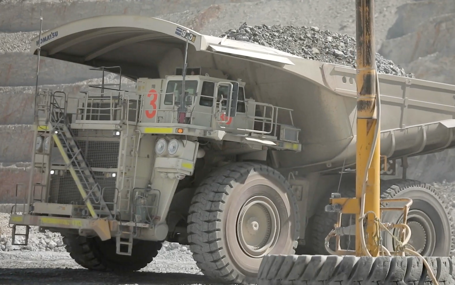 Newmont busca quedarse con los activos de oro más valiosos de Barrick en Nevada: operación podría redefinir el mapa minero mundial