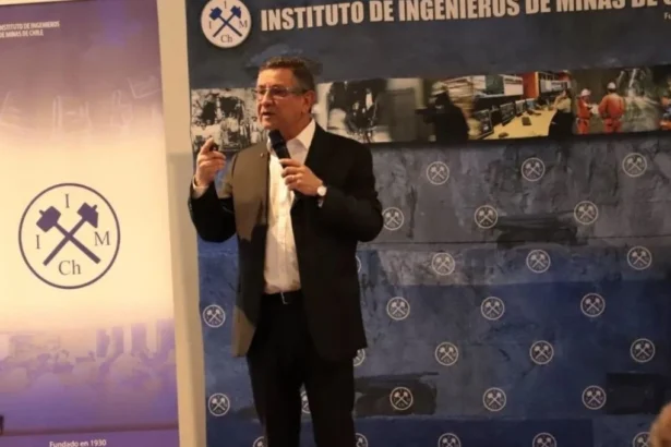 Codelco Ventanas destaca innovación y legitimidad social como ejes del cierre de su fundición