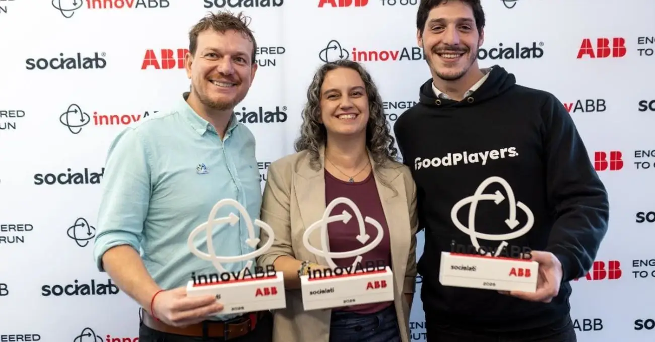 Ganadores de InnovABB 2025 impulsan sostenibilidad y digitalización en Chile.