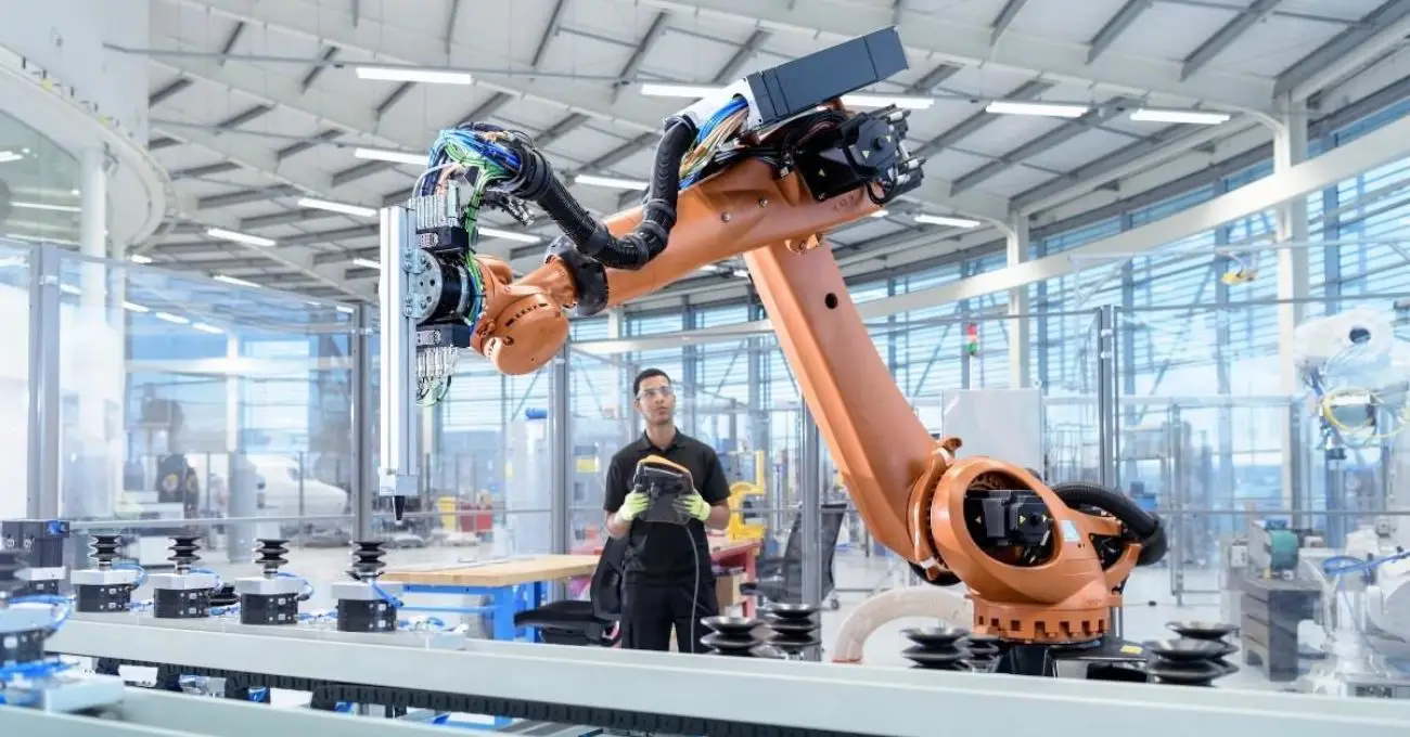 Hitachi anuncia Fábrica de IA global basada en NVIDIA para impulsar la Inteligencia Artificial Física