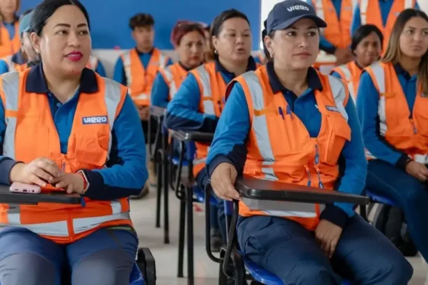 VIGGO abre nuevas becas para que más mujeres accedan a licencia de conducir profesional