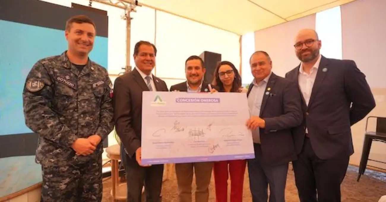 Puerto Abierto S.A. recibe concesión de 75 hectáreas para desarrollo de actividad portuaria en Bahía de Mejillones