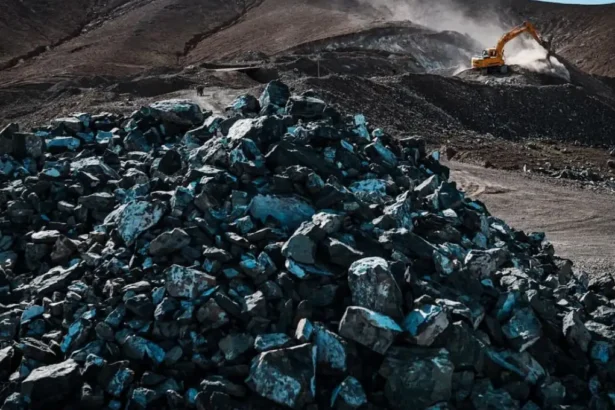 Mina de oro de tierras raras: Las 10 principales naciones que controlan metales críticos para la tecnología global